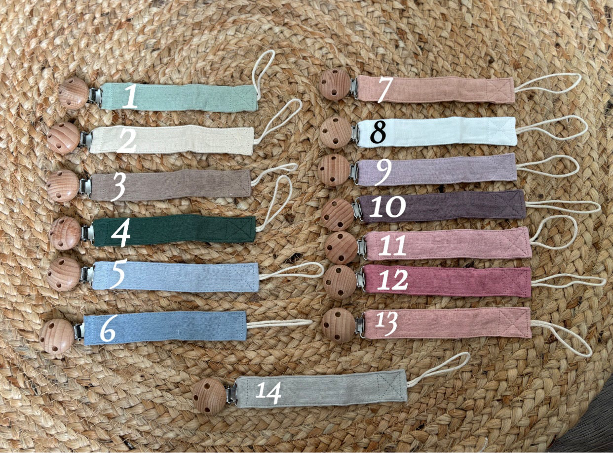 Choix-couleur-attache-tétine
